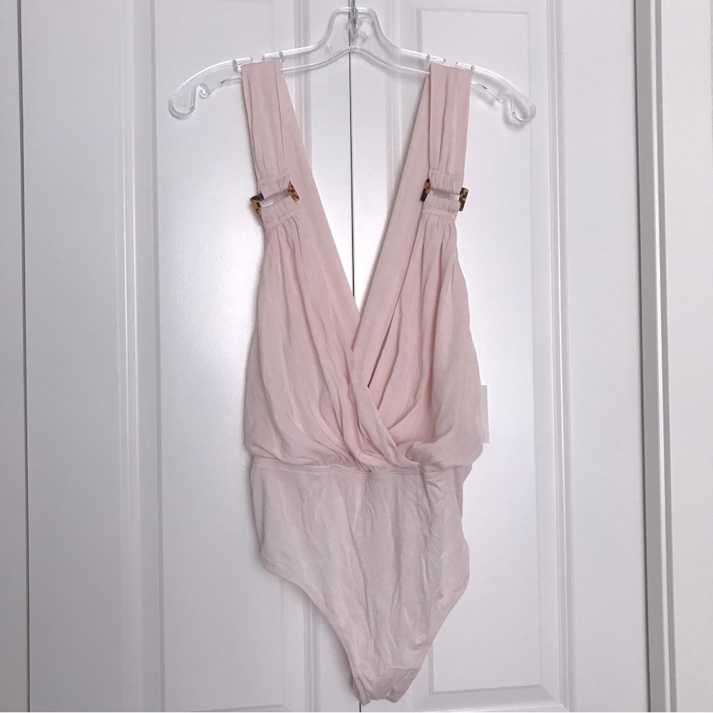 Free People Zuri Plunge Bodysuit - Pink Champagne